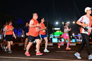 BIB: 2147, 209
                            <button type="button" onclick="openModal(15279959)" class="btn btn-primary btn-sm float-right btn-popup" data-toggle="modal" data-target=".modal-high-quality">
                        <i class="fas fa-shopping-cart"></i> Add to Cart
                    </button>
                                            <button type="button" onclick="isThisMe(15279959, true)" class="btn btn-success btn-sm float-right btn-popup btn-isme hidden" data-toggle="tooltip" data-placement="bottom" title="นี่คือรูปของคุณใช่ไหม คลิกที่นี่เพื่อเอาเข้าอัลบั้ม">
                        <i class="fas fa-plus"></i> Add to album
                    </button>
                    <button type="button" onclick="isThisMe(15279959, false)" class="btn btn-warning btn-sm float-right btn-popup btn-isnotme hidden">
                        <i class="fas fa-ban"></i> Remove from album
                    </button>